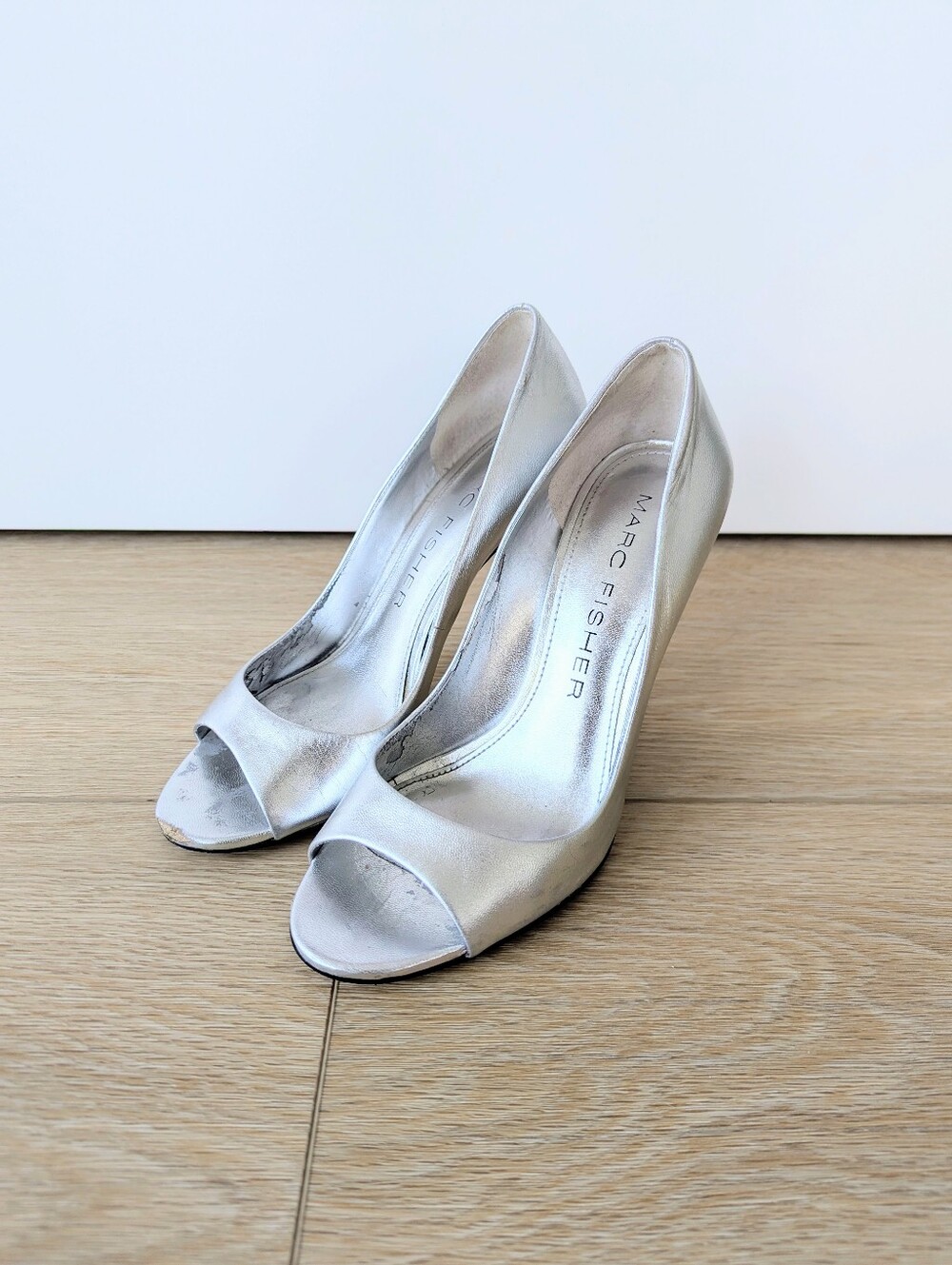 Marc Fisher Samelia Leather Peep Toe Heels – Silver Metallic, Women's 6